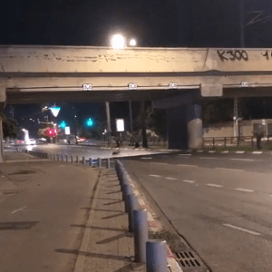 תן חוצה מספר נתיבים ליד הירקון &ndash; קרדיט שמעון זהבי